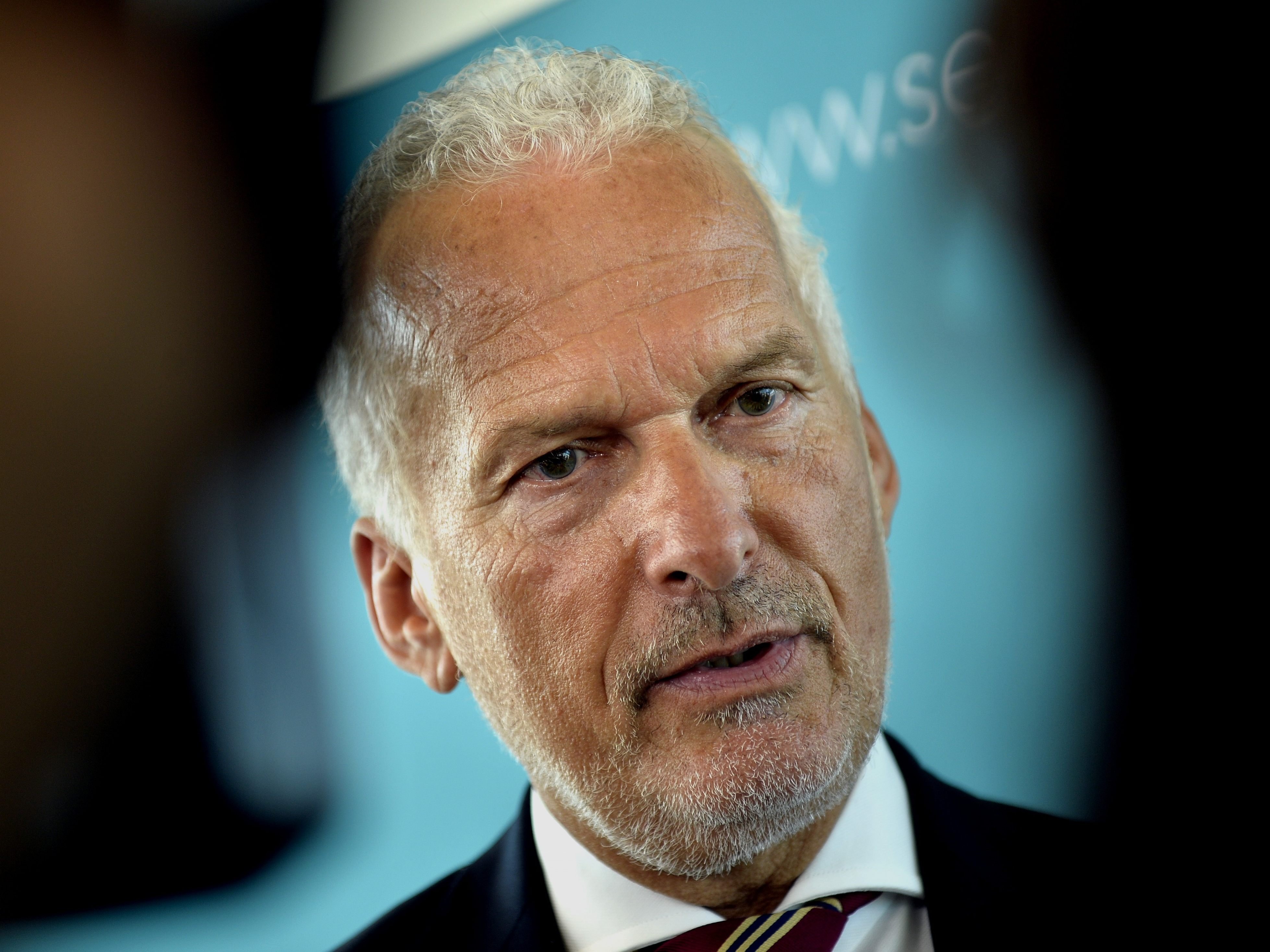 Richter und Staatsanwälte warnen Moser vor Kürzungen bei Gerichten. Richter und Staatsanwälte warnen Moser vor Kürzungen bei Gerichten.