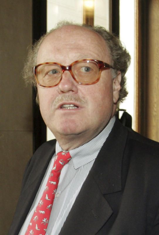 MensdorffPouilly schweigt vor UAusschuss VIENNA.AT