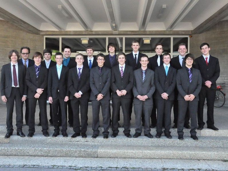 Die Maturanten der 5AHELI (Technische Informatik) der HTL Rankweil
