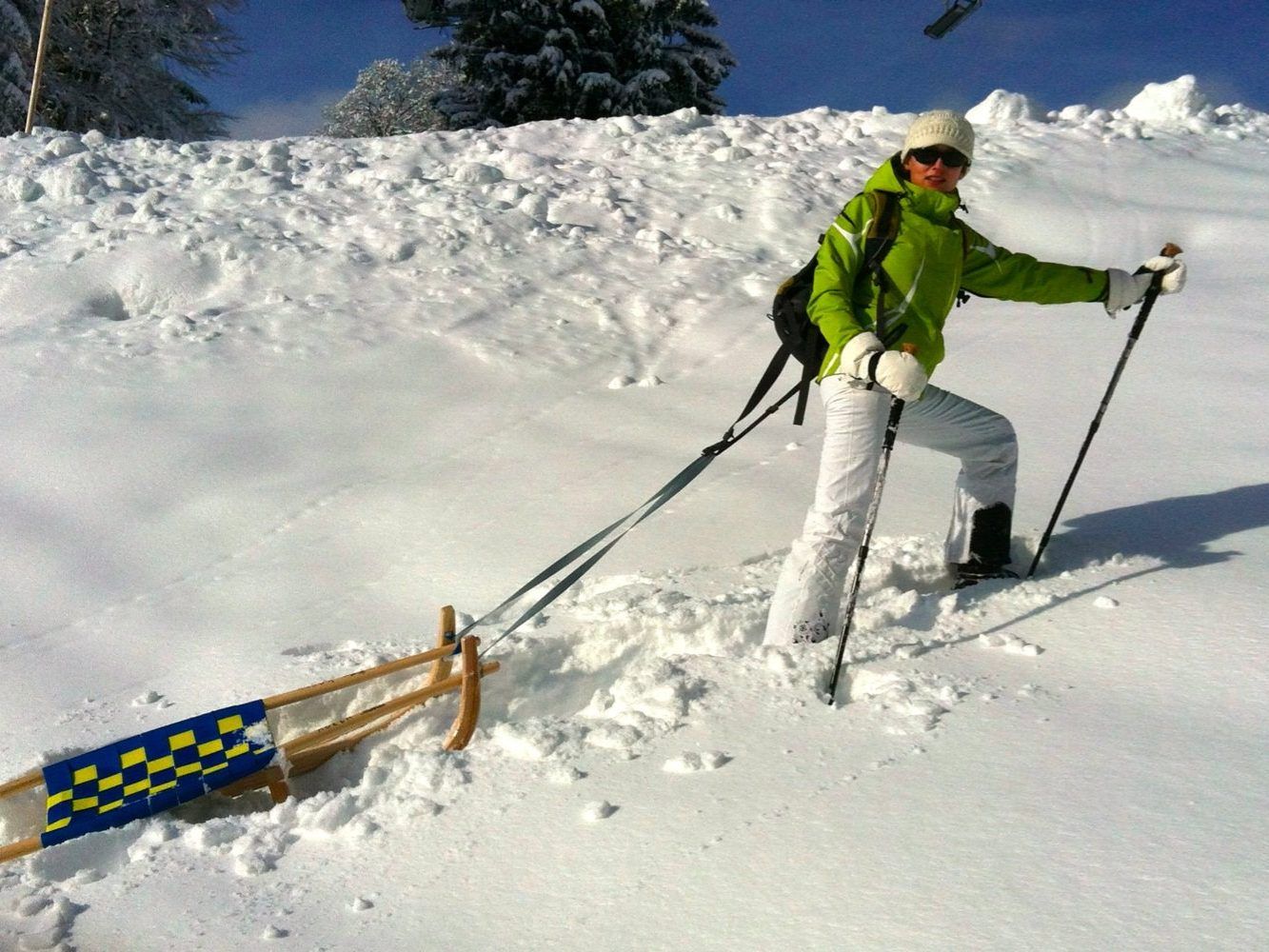 Barbara aus Tosters nützte das herrliche Wetter zum Schneeschuhwandern