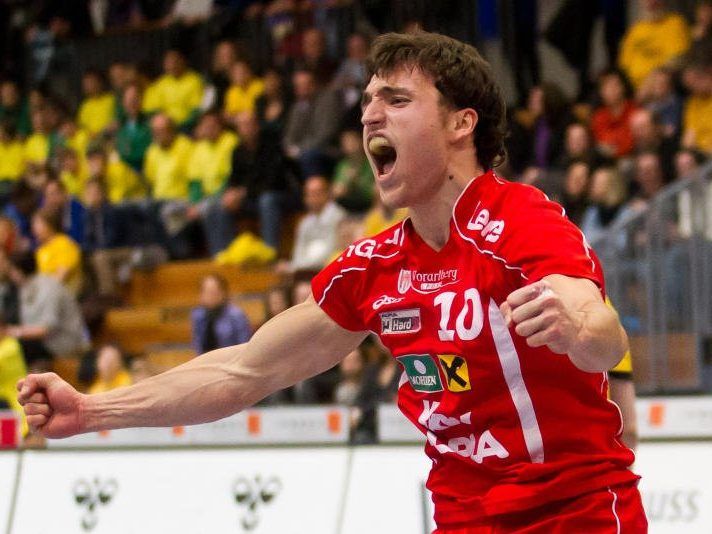 Jubel im Lager des Meisters HC Hard: Mit acht Toren Differenz gewann Hard das Derby in Bregenz. Jubel im Lager des Meisters HC Hard: Mit acht Toren Differenz gewann Hard das Derby in Bregenz.