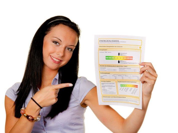 Seit dem 1. Dezember 2012 gilt die Anzeigepflicht in Druckwerken und elektronischen Medien. Seit dem 1. Dezember 2012 gilt die Anzeigepflicht in Druckwerken und elektronischen Medien.