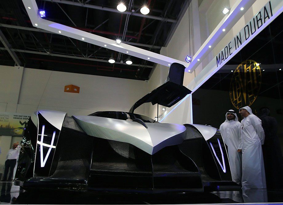 UAE DUBAI INTERNATIONAL MOTOR SHOW 2013