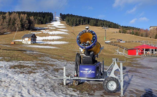 Schneemangel in Europas Skigebieten. (Bild: EPA)