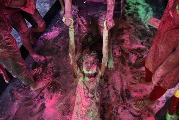 APTOPIX India Holi Festival APTOPIX India Holi Festival