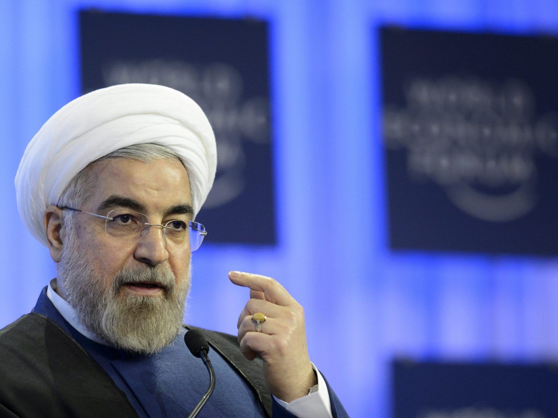 Die Zeit drängt für Rohani und sein Verhandlungsteam. Die Zeit drängt für Rohani und sein Verhandlungsteam.
