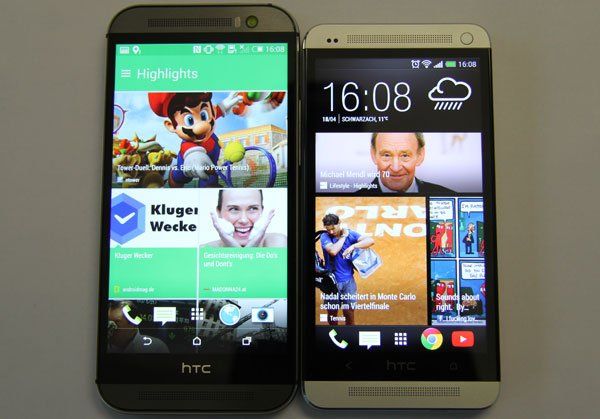HTC One links im aktuellen Gewand, rechts das Vorjahresmodell.