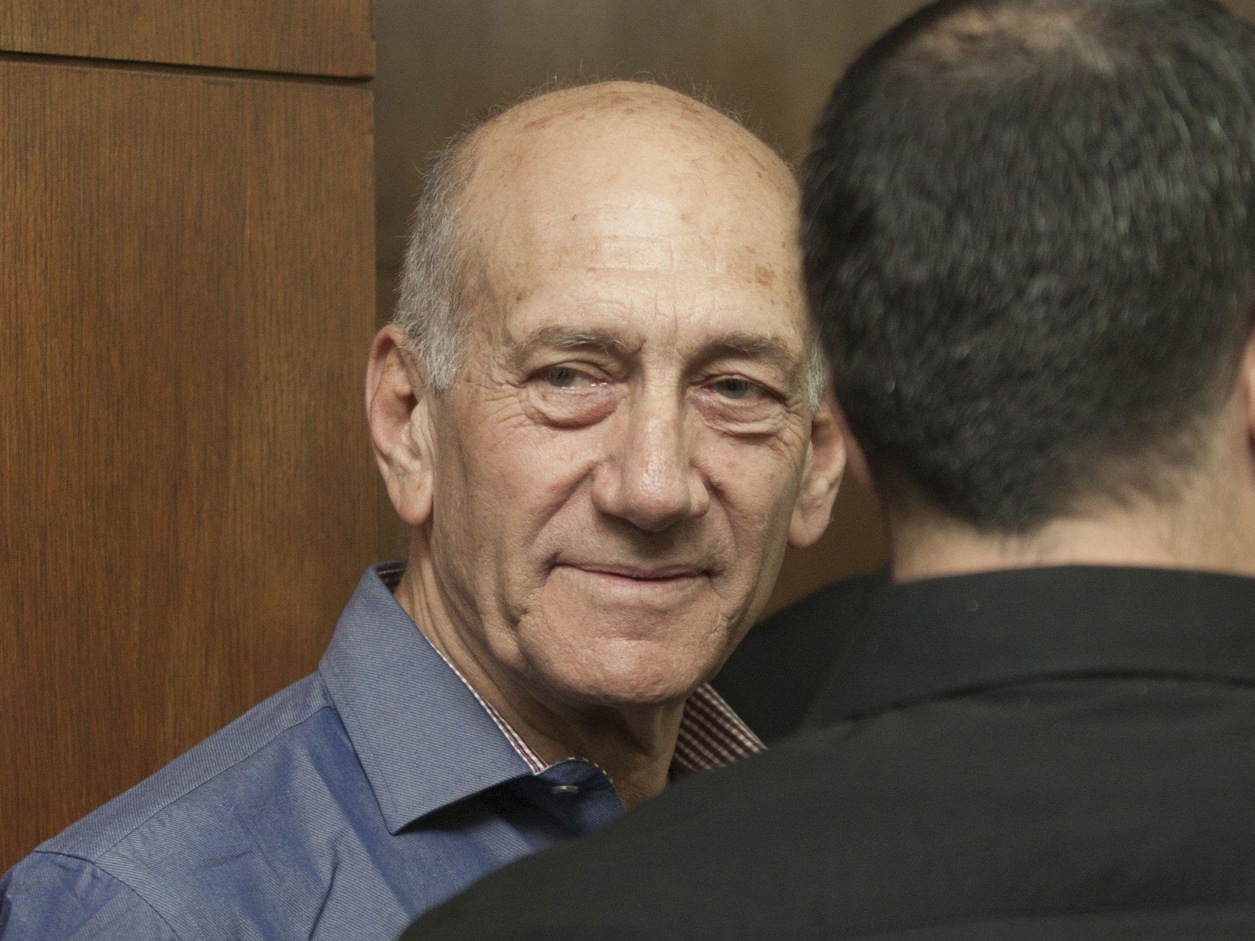 Haft für Olmert: Bezirksgericht in Tel Aviv folgte Antrag der Staatsanwaltschaft