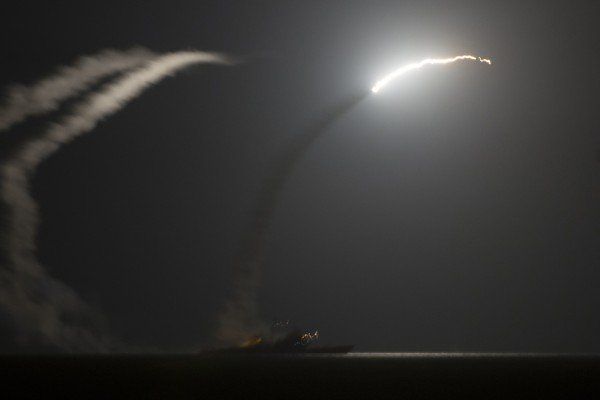 Neben Kampfjets und Drohnen kommen auch Cruise Missiles zum Einsatz. (AP)
