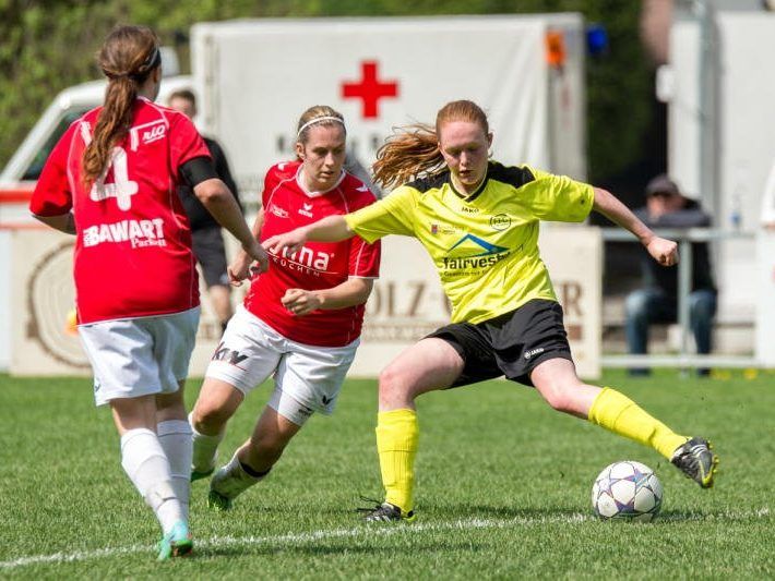Das Meisterschaftsspiel zwischen Bergheim und Vorderland wurde abgebrochen. Das Meisterschaftsspiel zwischen Bergheim und Vorderland wurde abgebrochen.
