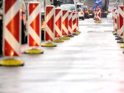 Sanierungsarbeiten ab Dienstag.