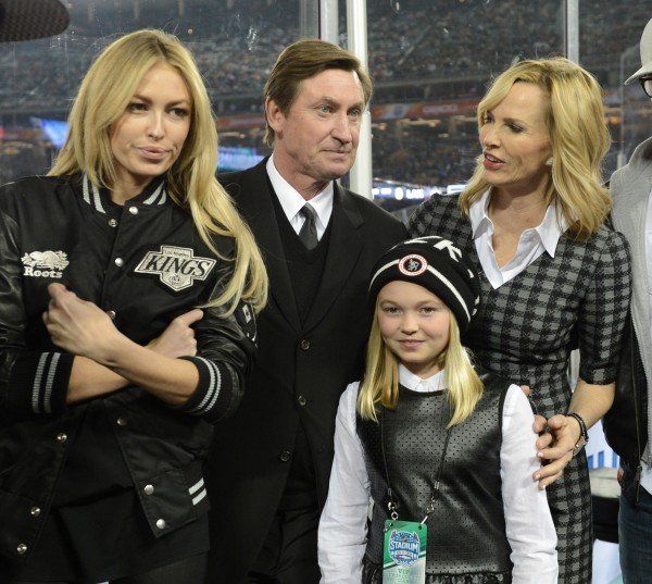 NHL: Stadium Series-Anaheim Ducks at Los Angeles Kings NHL: Stadium Series-Anaheim Ducks at Los Angeles Kings