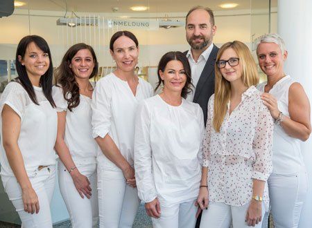 Das Team von Haus der Schönheit freut sich auf die Swapperinnen. Foto: Haus der Schönheit Das Team von Haus der Schönheit freut sich auf die Swapperinnen. Foto: Haus der Schönheit