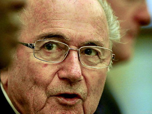 Blatter hat drei Gegenkandidaten