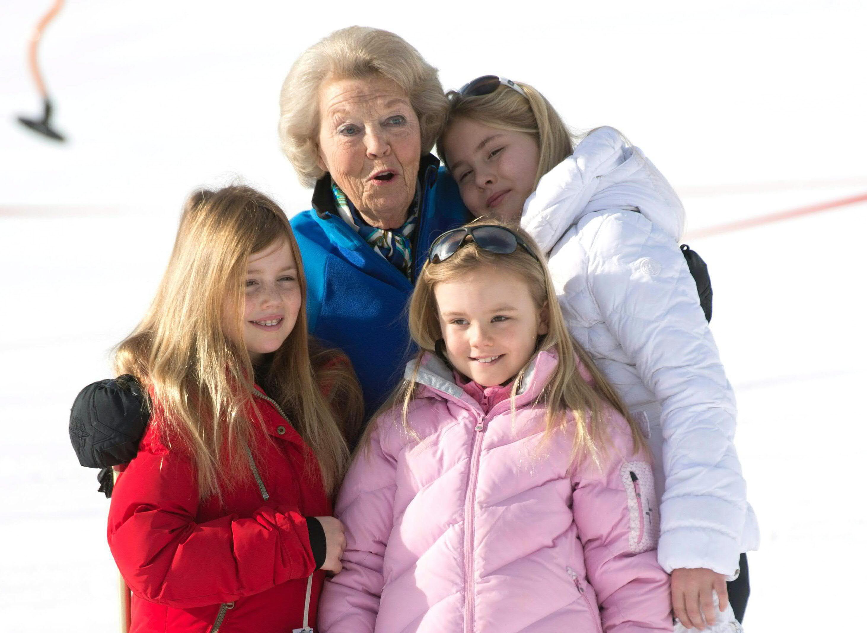 AUSTRIA NETHERLANDS ROYALTY AUSTRIA NETHERLANDS ROYALTY