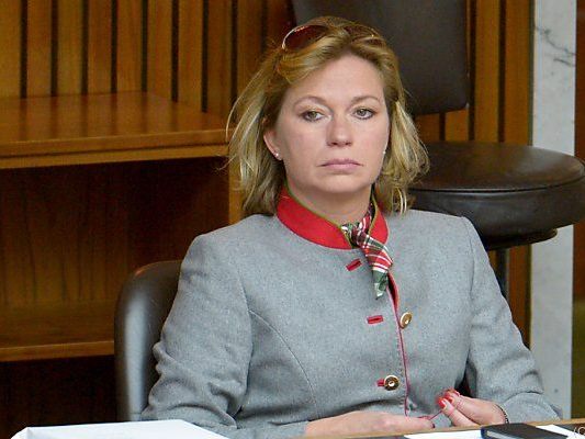 Elisabeth Kaufmann-Bruckberger im Visier der Justiz Elisabeth Kaufmann-Bruckberger im Visier der Justiz