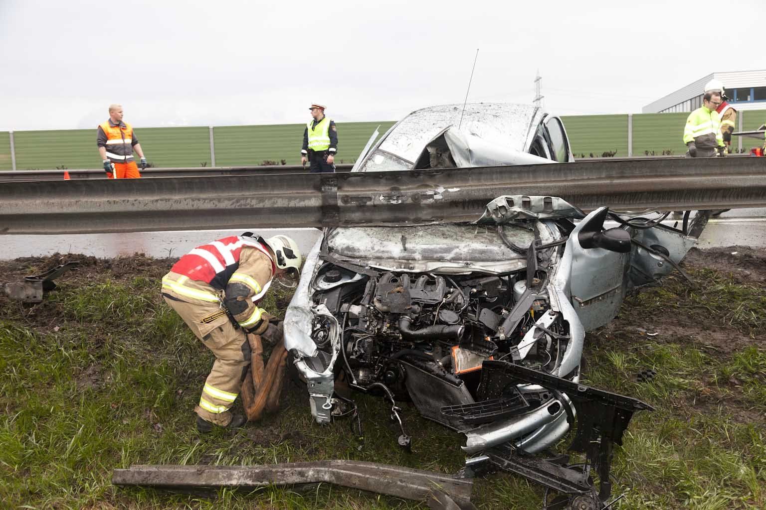 VU Verkehrsunfall FW Feuerwehr Rankweil A 14 PKW Leitschiene VU Verkehrsunfall FW Feuerwehr Rankweil A 14 PKW Leitschiene