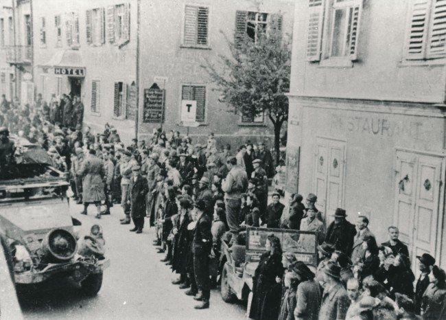 Die Franzosen rücken in Bludenz ein - Stadtarchiv Bregenz Die Franzosen rücken in Bludenz ein - Stadtarchiv Bregenz
