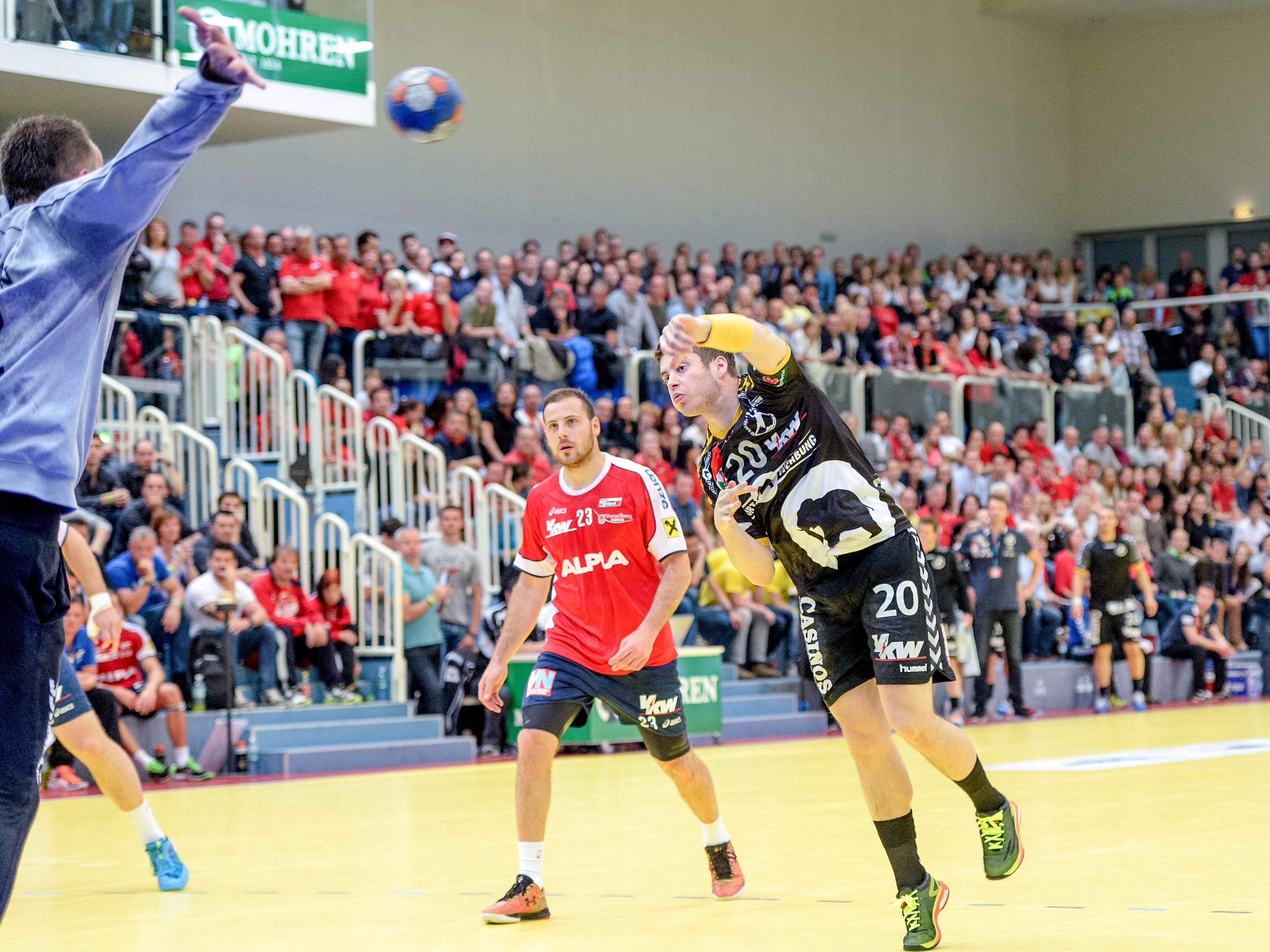 Die Bregenzer Handballer werden laut ihrem Fanchef noch besser performen - GEPA/Oliver Lerch Die Bregenzer Handballer werden laut ihrem Fanchef noch besser performen - GEPA/Oliver Lerch