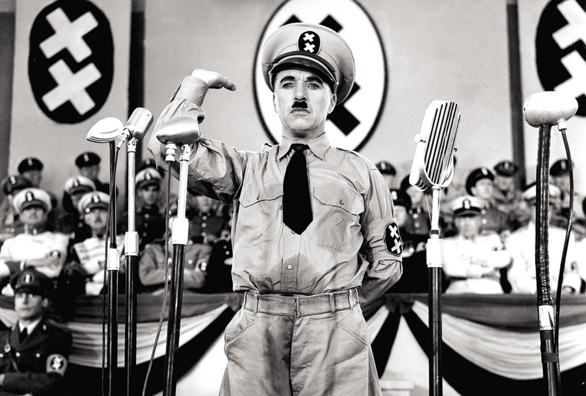 Charlie Chaplin parodierte mit seinem Film Adolf Hitler und den Nationalsozialismus - AP