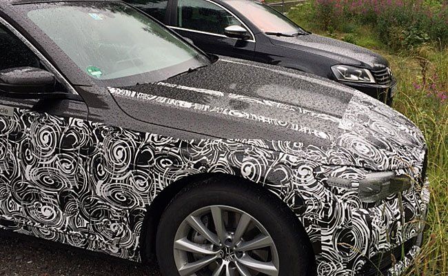 Die Front sieht sehr nach BMW aus. Bild: Dominik Sattler Die Front sieht sehr nach BMW aus. Bild: Dominik Sattler