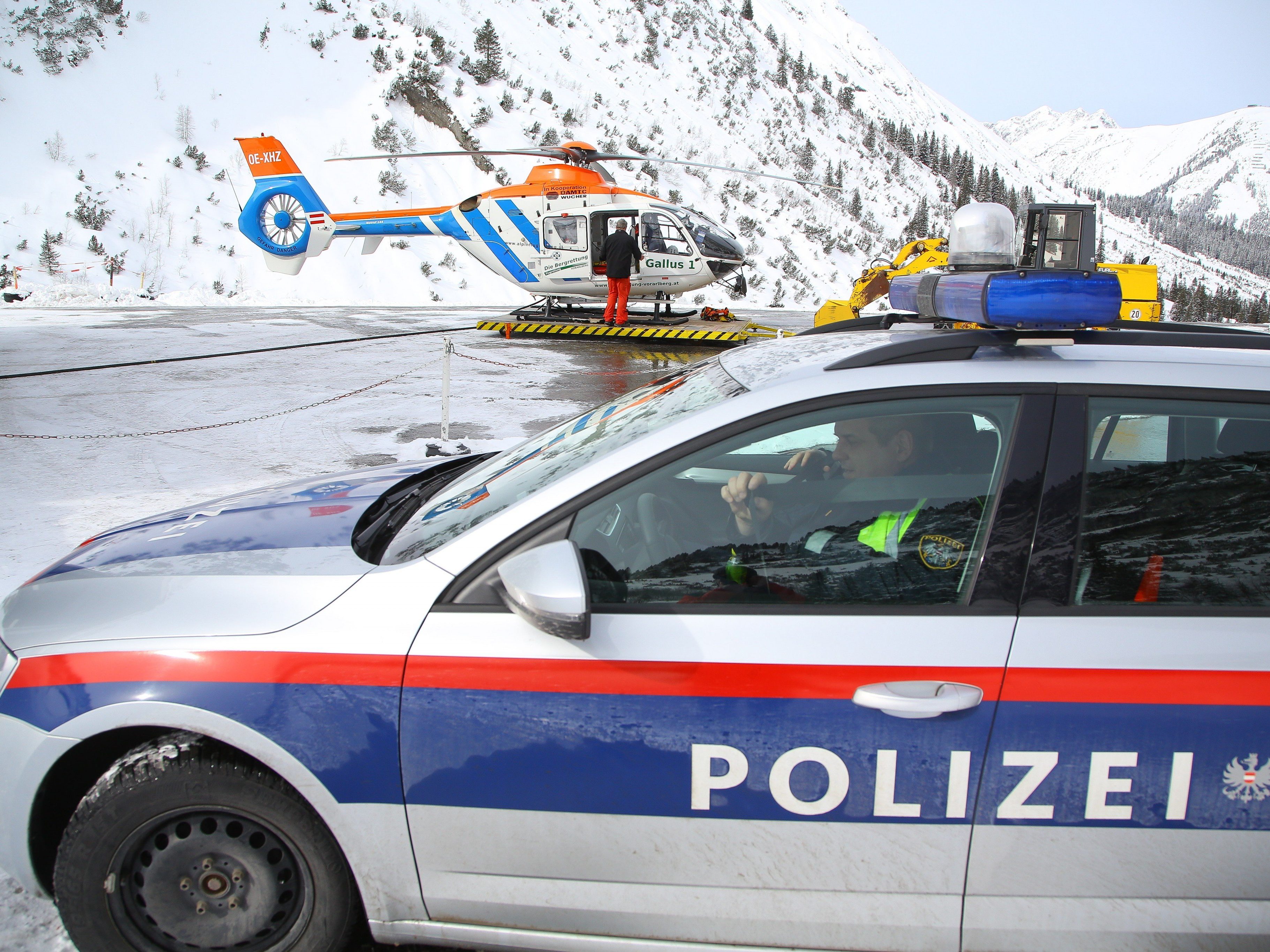 Zwei Tote bei Lawinenabgängen in Lech. Zwei Tote bei Lawinenabgängen in Lech.