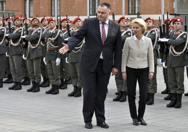 Verteidigungsminister Doskozil empfing Amtkollegin von der Leyen Verteidigungsminister Doskozil empfing Amtkollegin von der Leyen