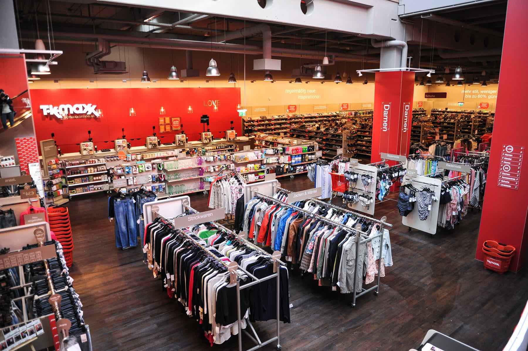 T k max. Tk maxx. Ритейлер tk maxx. T k max. T.