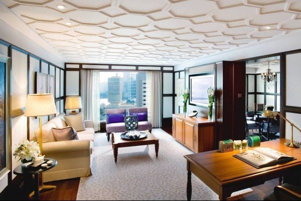 Facebook / Mandarin Oriental, Hong Kong