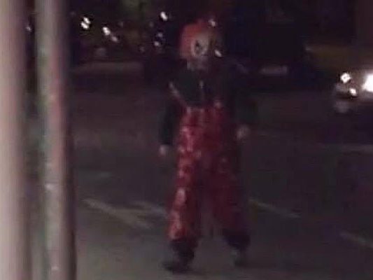 Scheinbar sind nun auch Horror-Clowns im Ländle unterwegs.