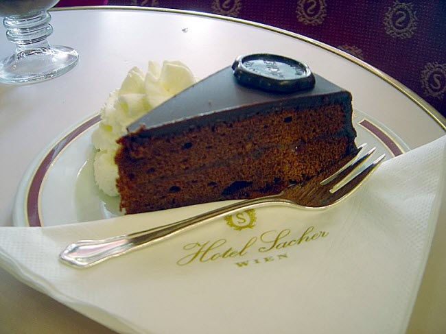 800px-sachertorte_dsc03027 800px-sachertorte_dsc03027