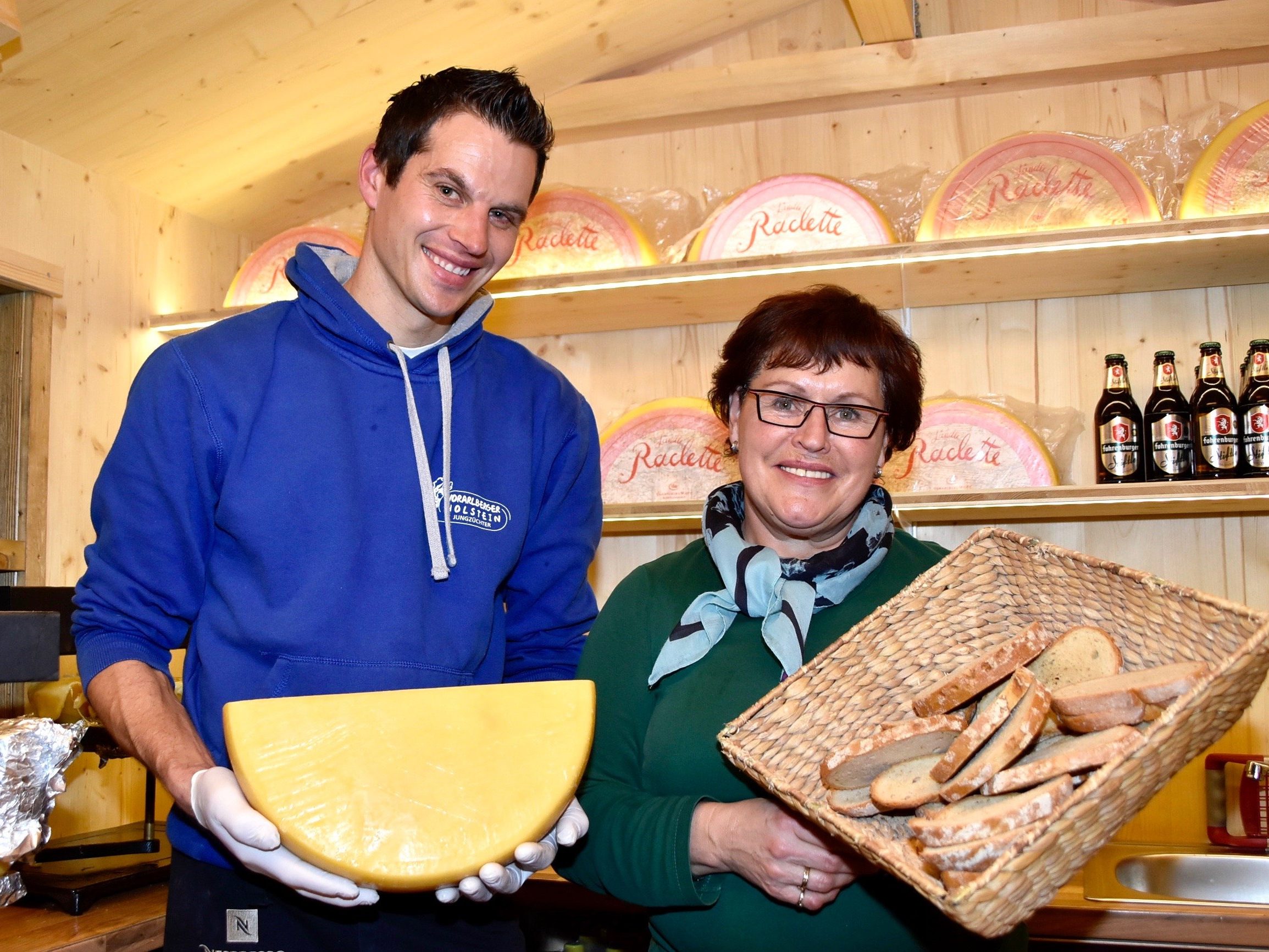 Den Heiligen Abend empfindet Magnus Vonbrül als angenehmsten Arbeitstag auf dem Bludenzer Christkindlemarkt: "An diesem Tag ist es ruhig und besinnlich, und die Leute begegnen einem ganz anders."