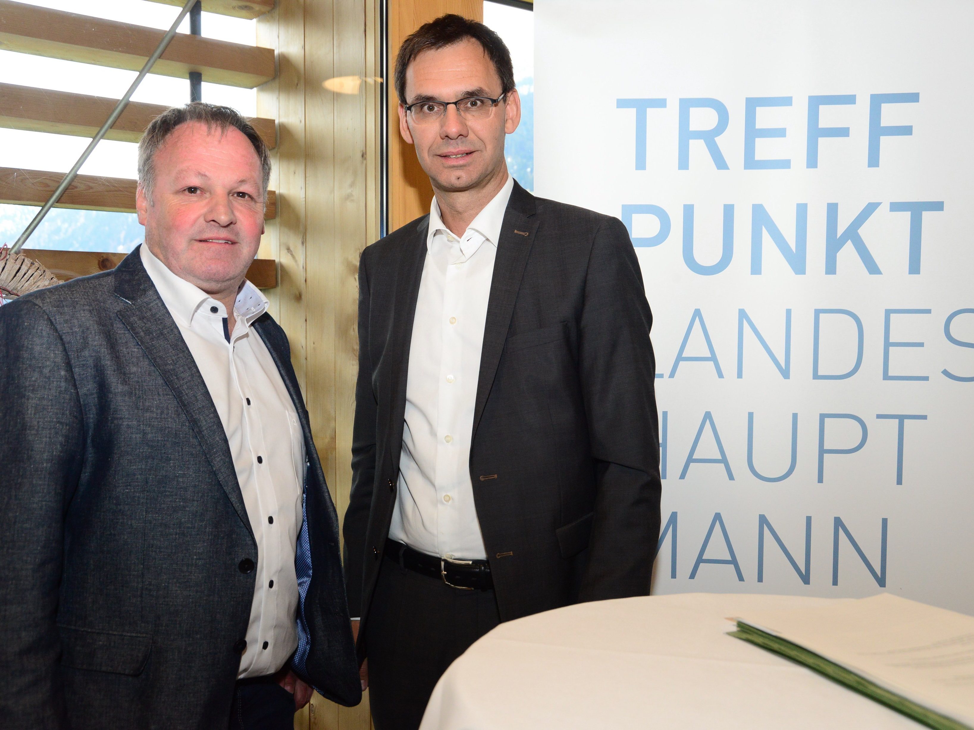 Landeshauptmann Markus Wallner und Bürgermeister Stefan Bachmann luden zur 90. Auflage der Veranstaltungsreihe "Treffpunkt Landeshauptmann" nach Blons