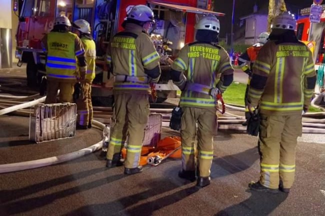Die Feuerwehren Bludenz, Bürs und Bings waren mit insgesamt 150 Mann im Einsatz. Die Feuerwehren Bludenz, Bürs und Bings waren mit insgesamt 150 Mann im Einsatz.