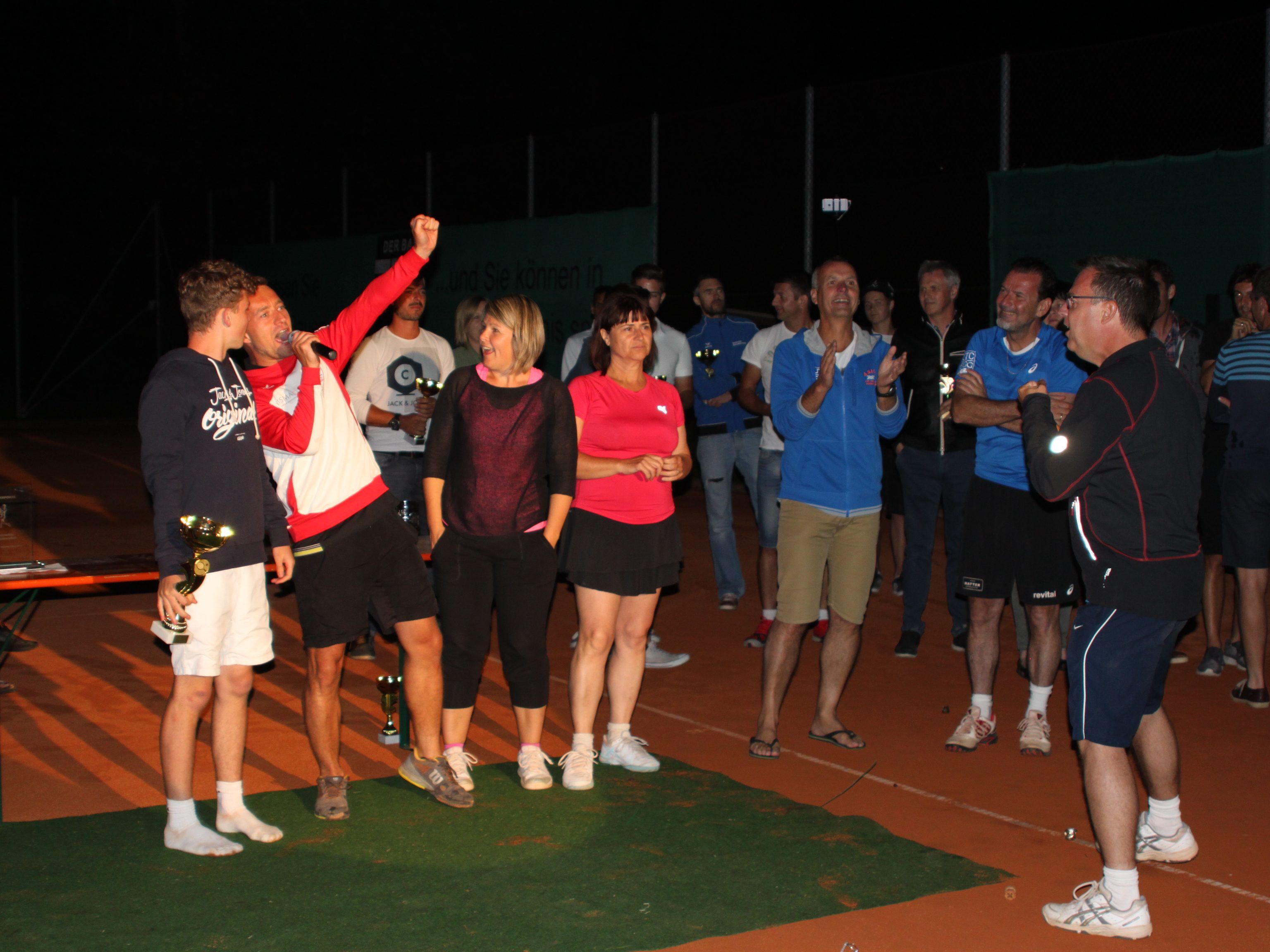 Die Tenniscracks vom UTC Egg sind erneut Bregenzerwälder Meister. Die Tenniscracks vom UTC Egg sind erneut Bregenzerwälder Meister.