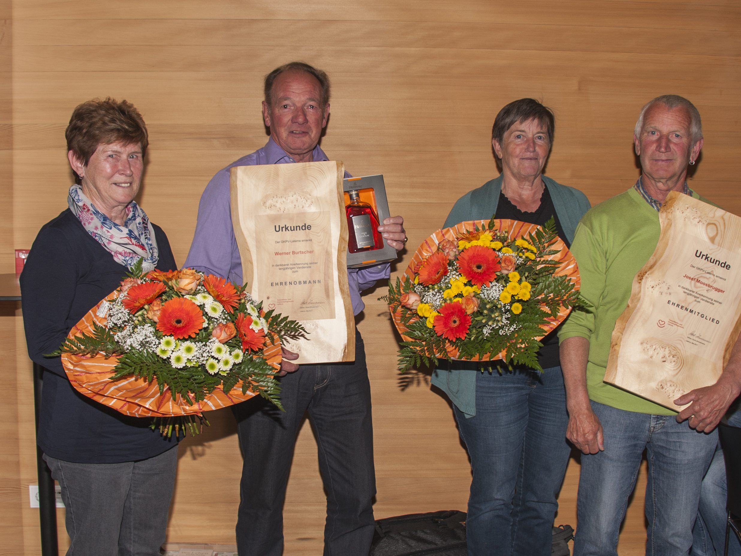 Jubilare: Werner Burtscher und Josef Moosbrugger mit Gattin