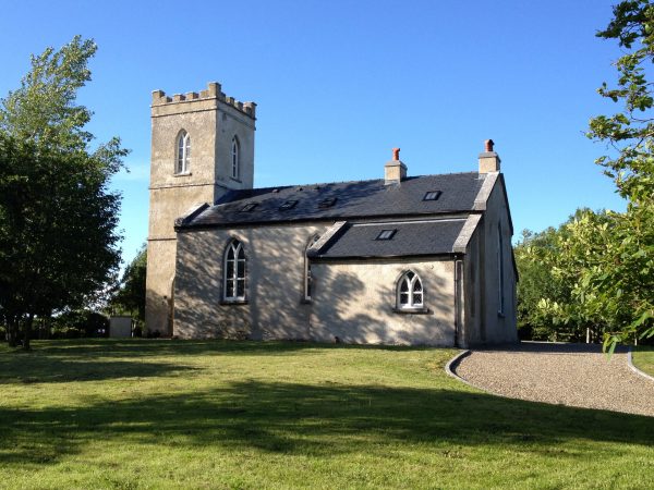 airbnb_kirche_irland airbnb_kirche_irland