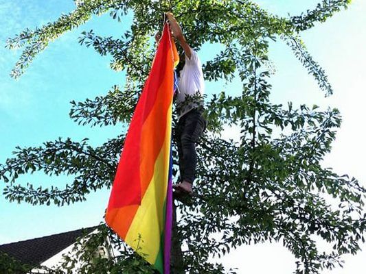 Gemeindemandatar Greißing: „Nachbarn stellten uns ihren Baum zur Verfügung.“