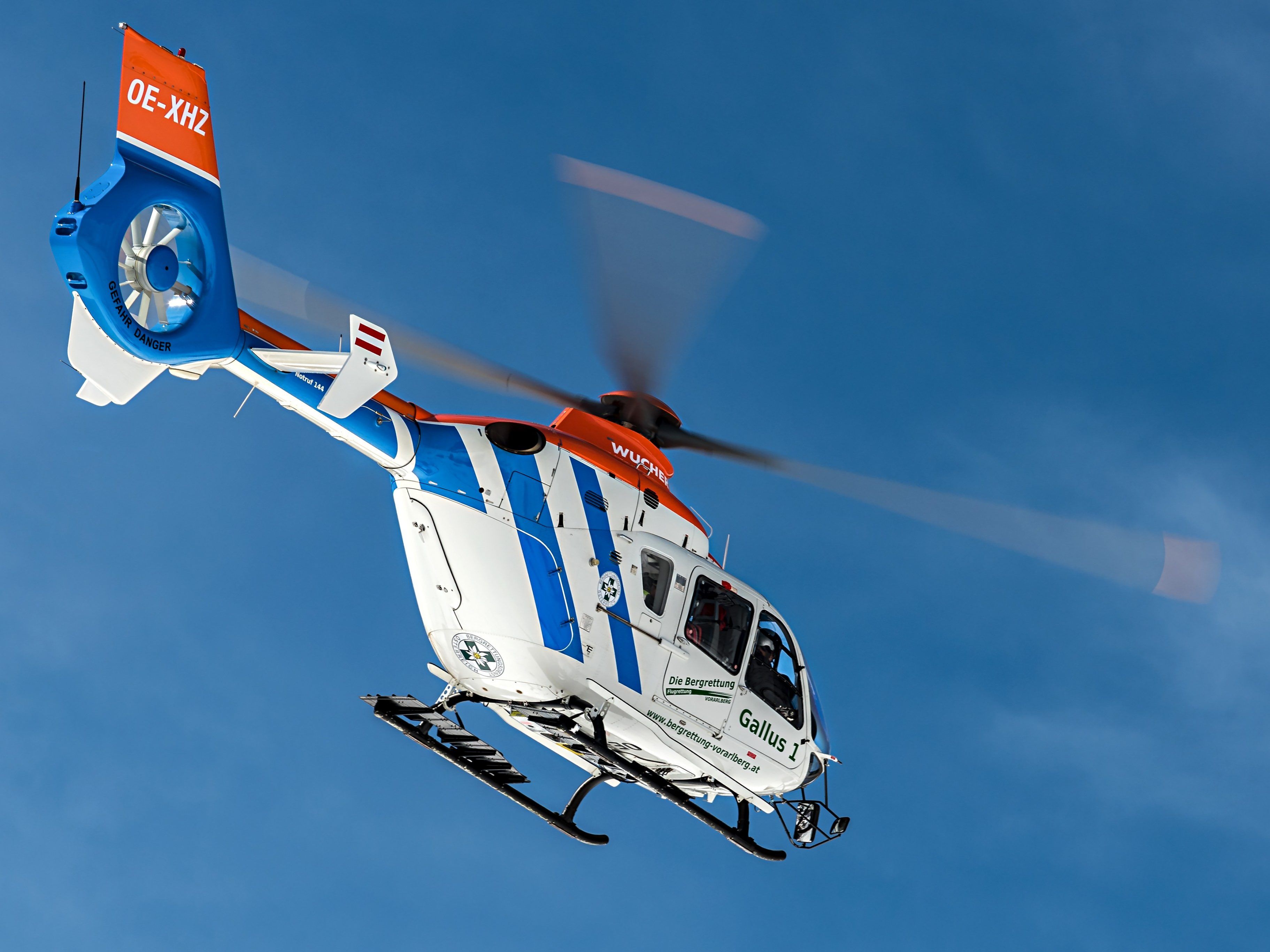 Der Hubschrauber Gallus 1 startet für die Bergrettung heuer auch im Sommer.