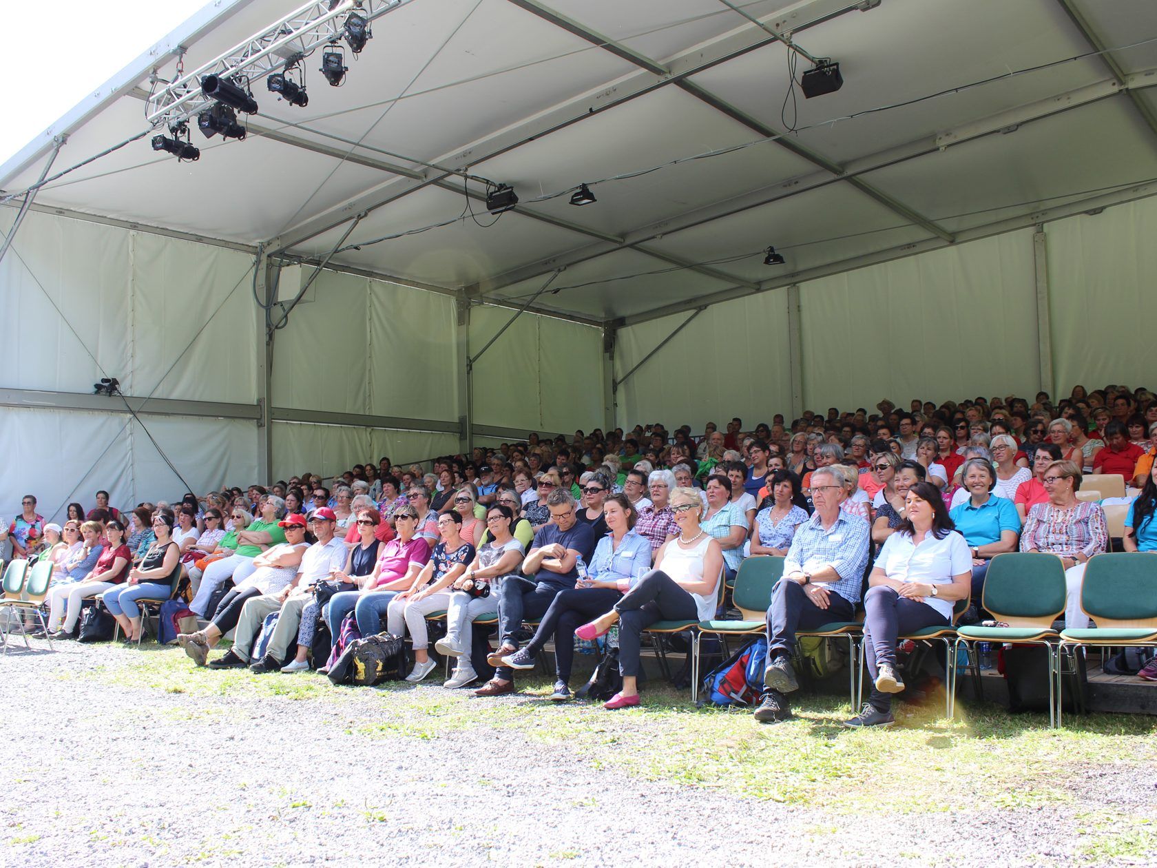 Knapp 600 Mohi-HelferInnen aus ganz Vorarlberg nahmen am Dankeschönfest teil.