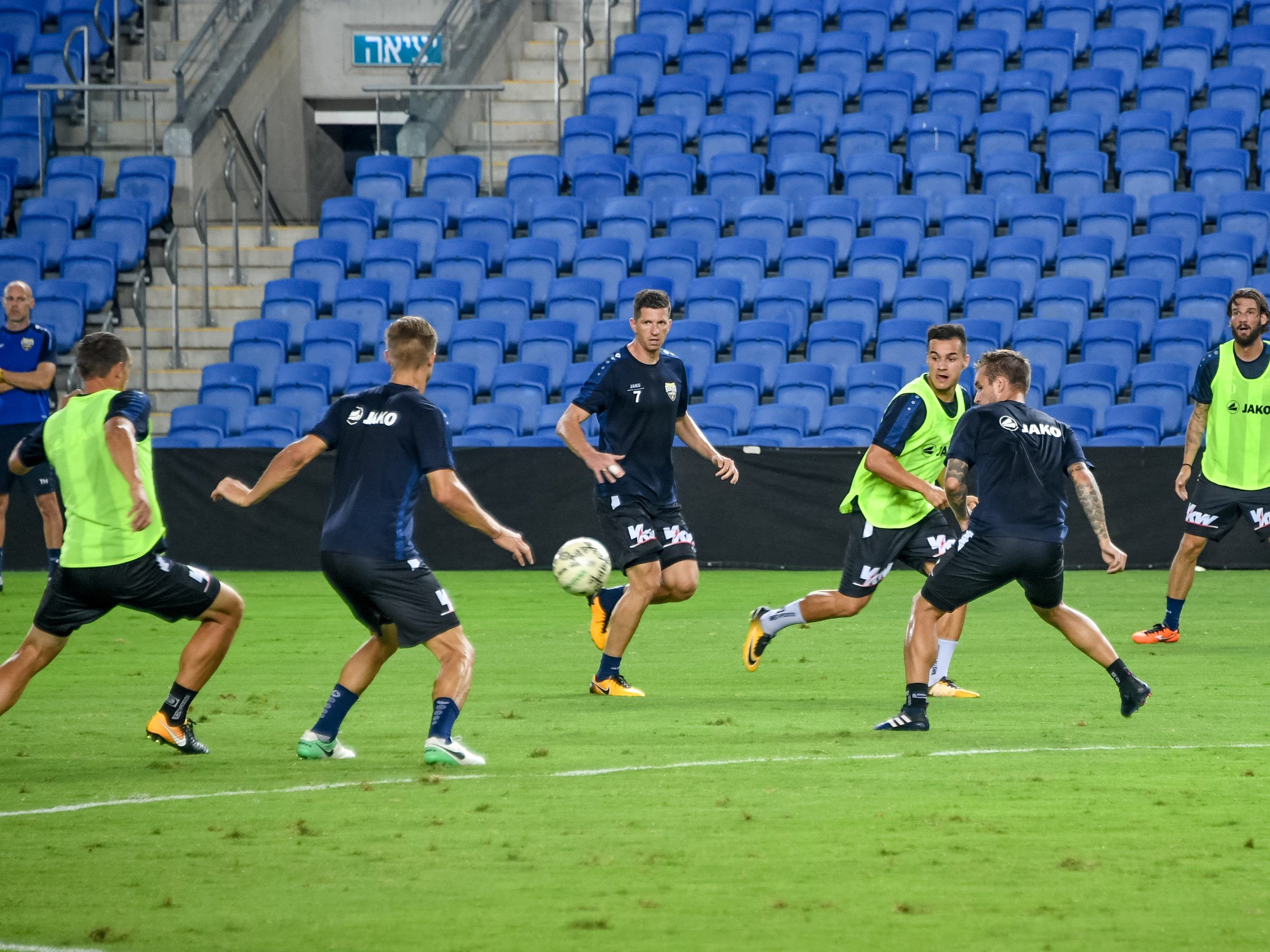 Altach glaubt an die EL-Gruppenphase - Trotz 0:1-Niederlage im Hinspiel gegen Maccabi Tel Aviv. Altach glaubt an die EL-Gruppenphase - Trotz 0:1-Niederlage im Hinspiel gegen Maccabi Tel Aviv.