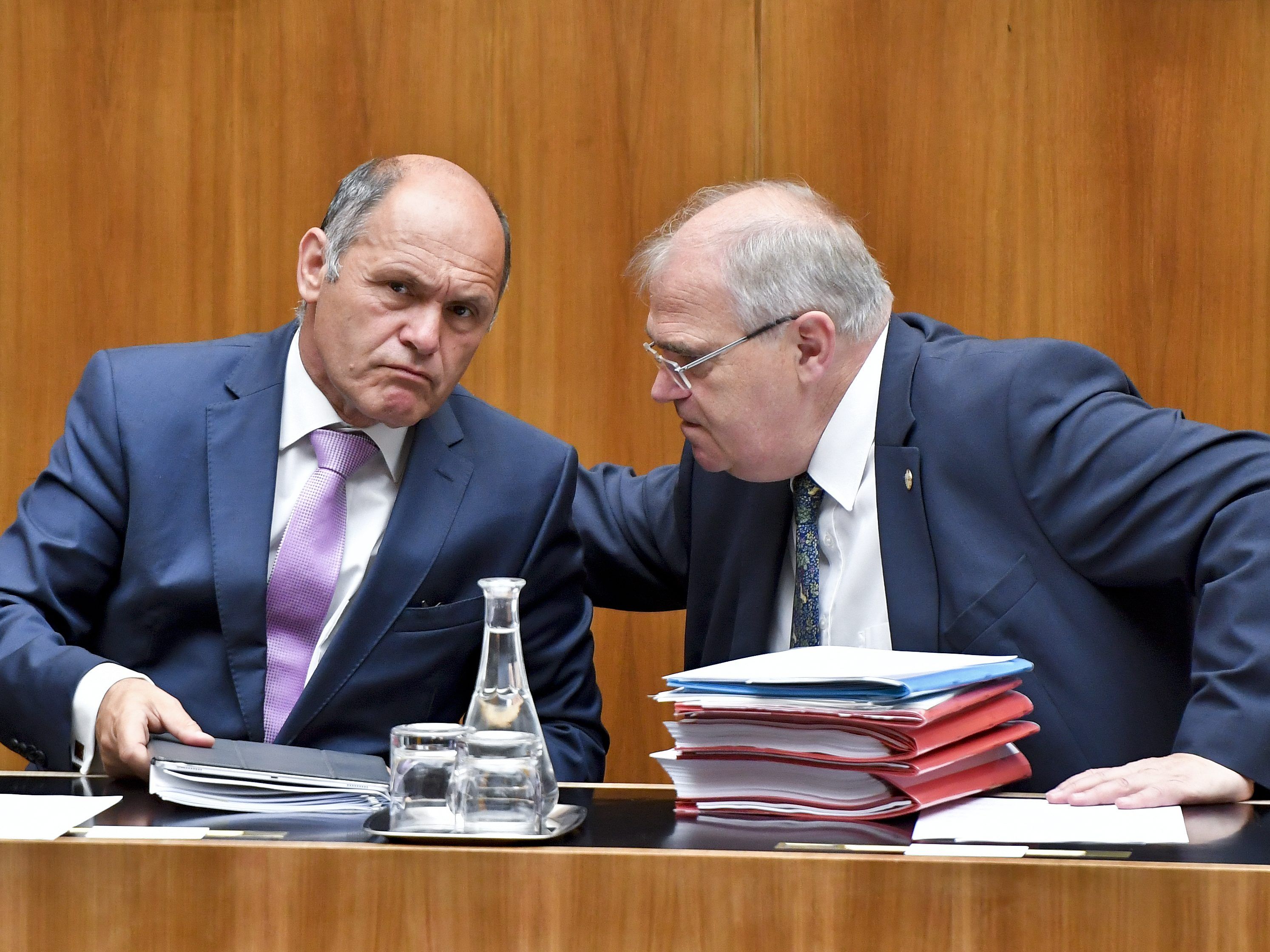 Vizekanzler Brandstetter und Innenminister Sobotka hab den Nationalen Sicherheitsrat einberufen Vizekanzler Brandstetter und Innenminister Sobotka hab den Nationalen Sicherheitsrat einberufen