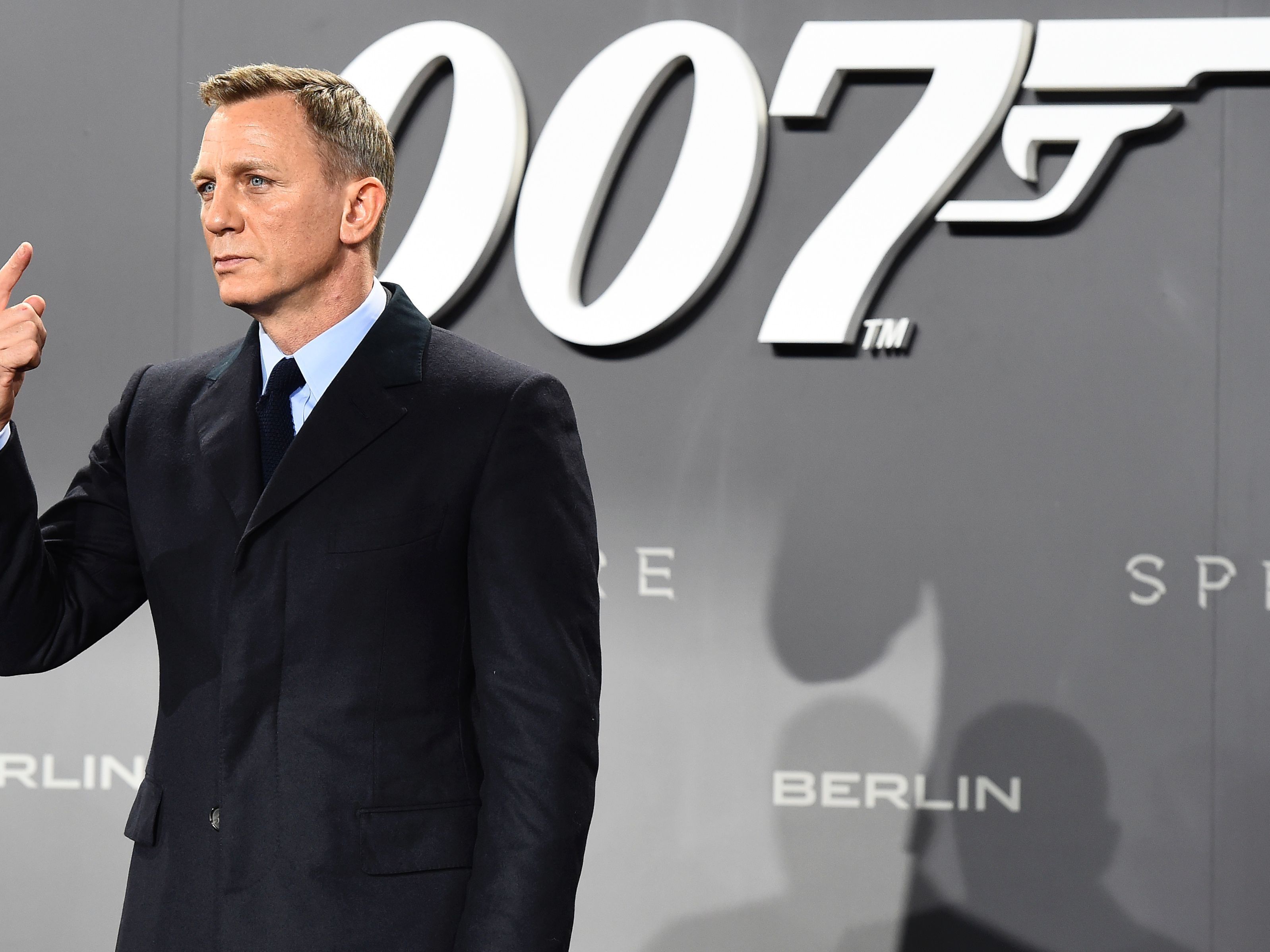 Craig wird wieder zu Bond.