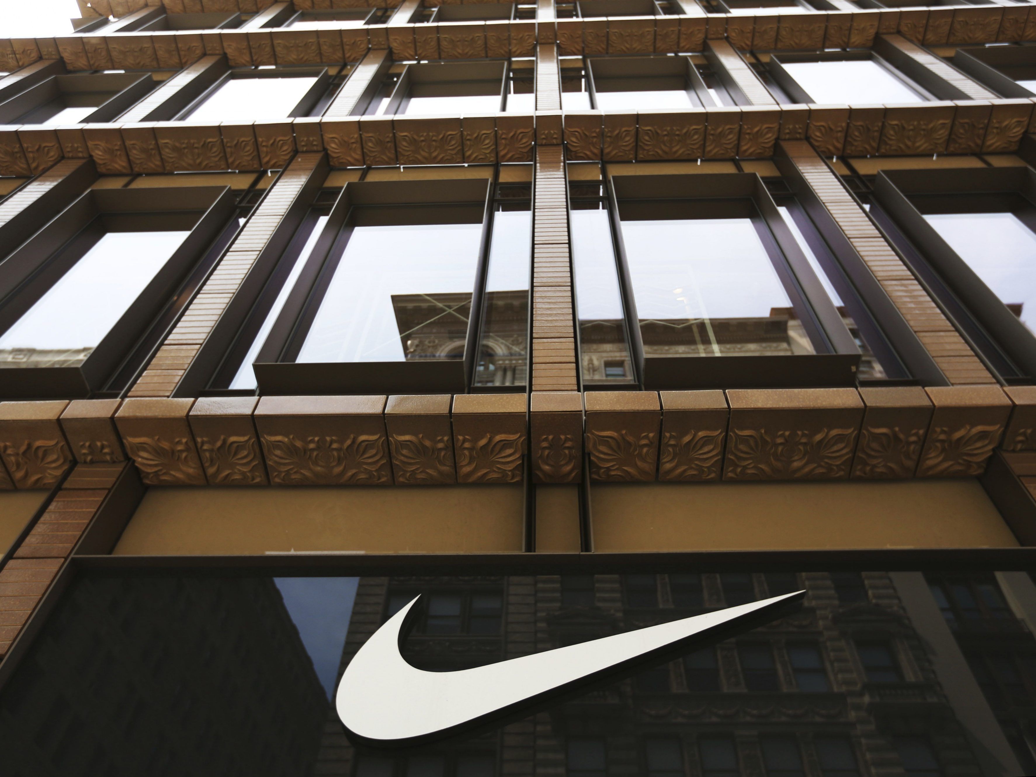 Nike lässt seine Kunden nun ihre Sneakers selber gestalten.