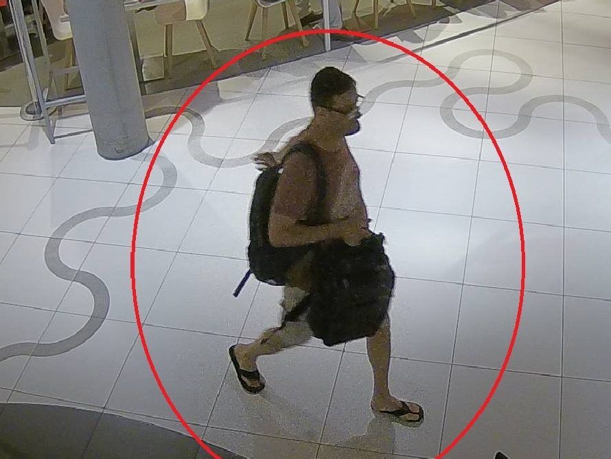 Dieser Mann wird verdächtigt, mehrere Diebstähle begangen zu haben. Wer kennt ihn?