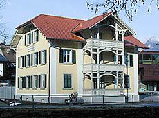 Die Ausstellung der Nenzinger Malerin Lisa Egger findet im Wolfhaus statt. Die Ausstellung der Nenzinger Malerin Lisa Egger findet im Wolfhaus statt.