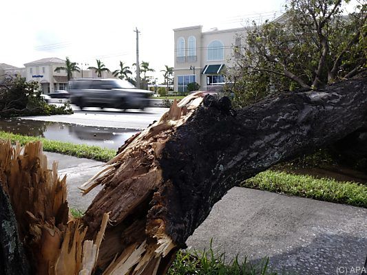 Auswirkungen in Florida allerorten zu sehen Auswirkungen in Florida allerorten zu sehen