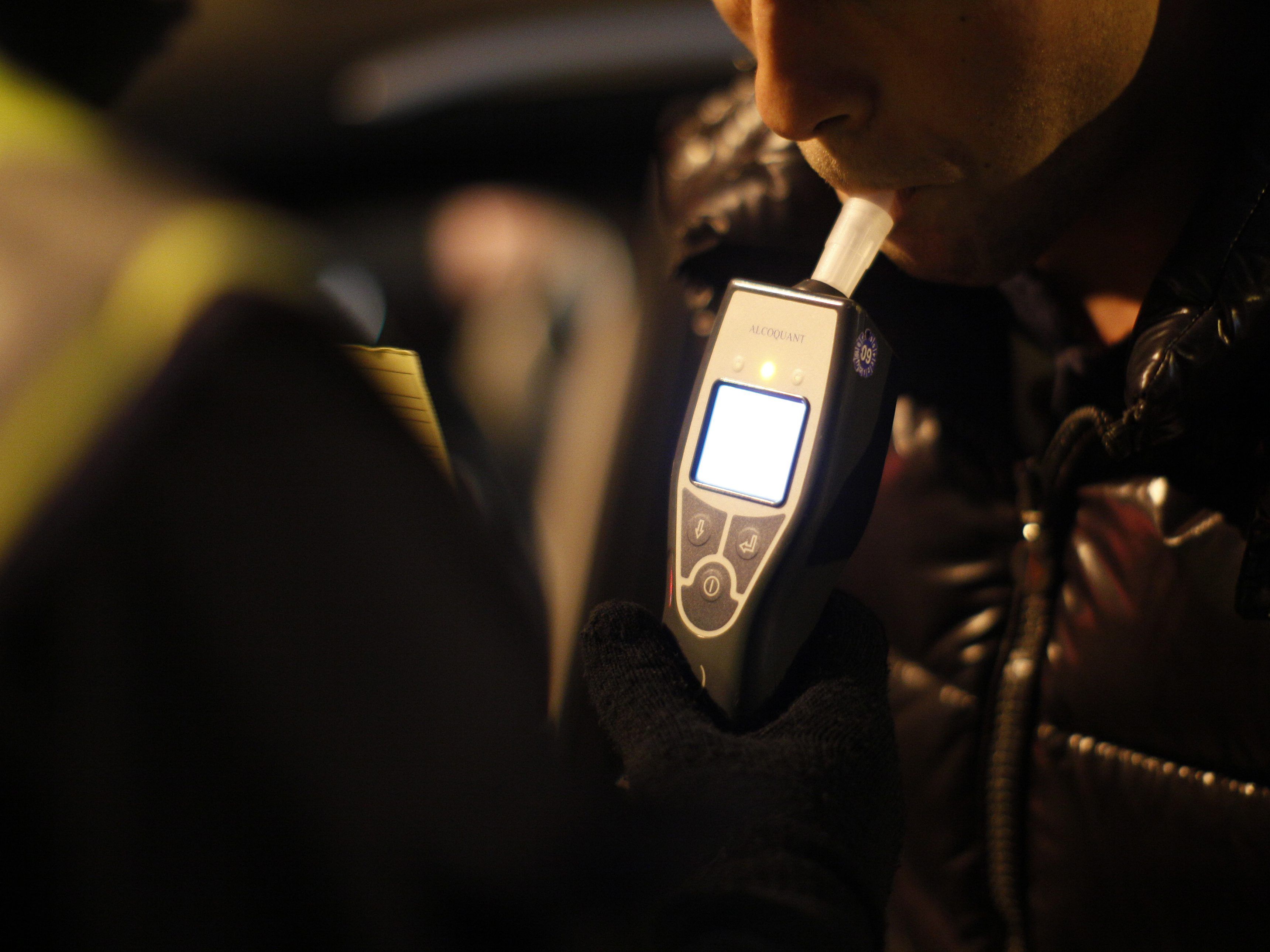 Einem Akolenker in Wien Favoriten wurde der Führerschein abgenommen.