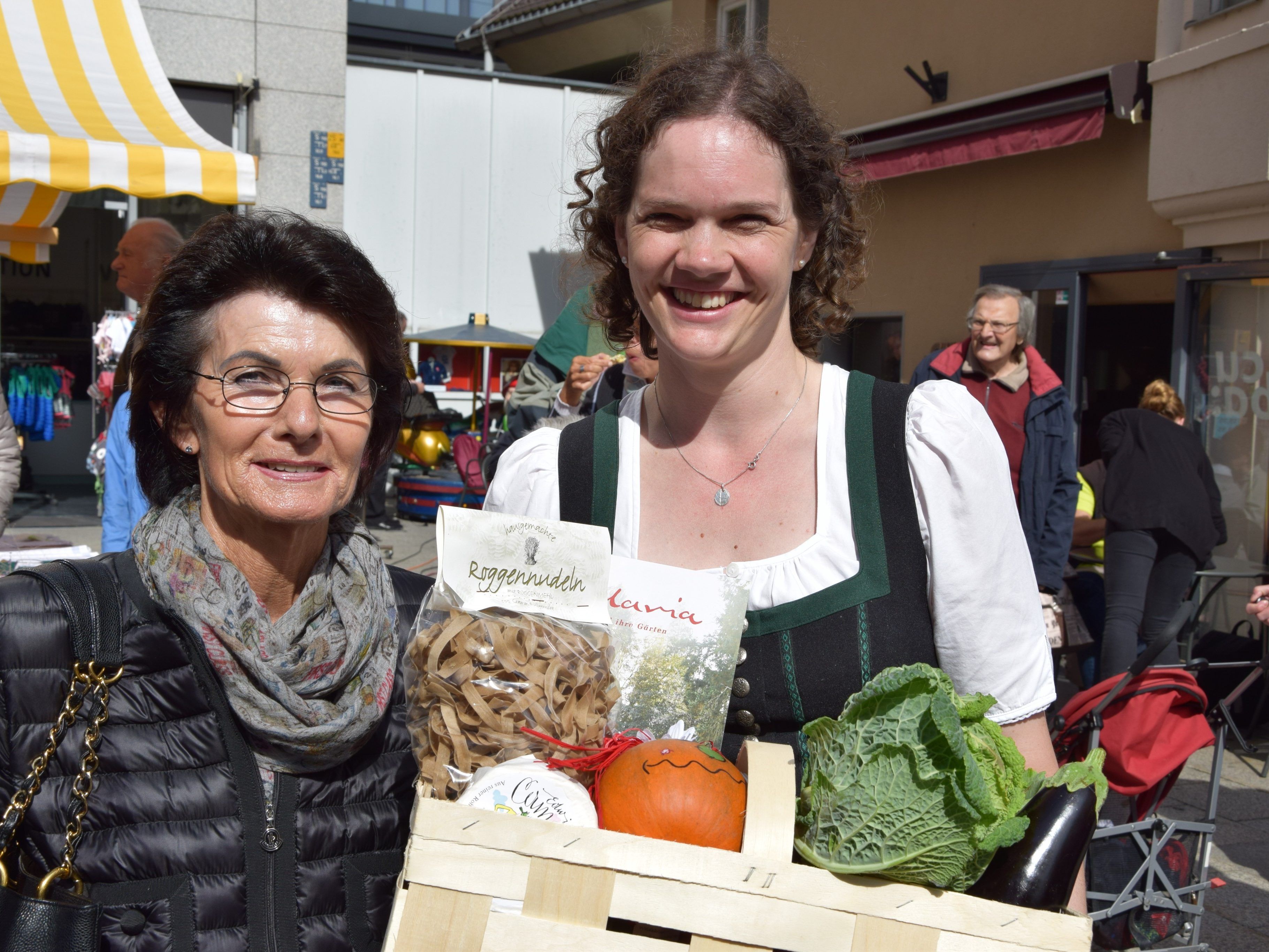 Inge Sulzer (Familienbund) Elisabeth Zeiner-Salzmann (Ländle Bur)