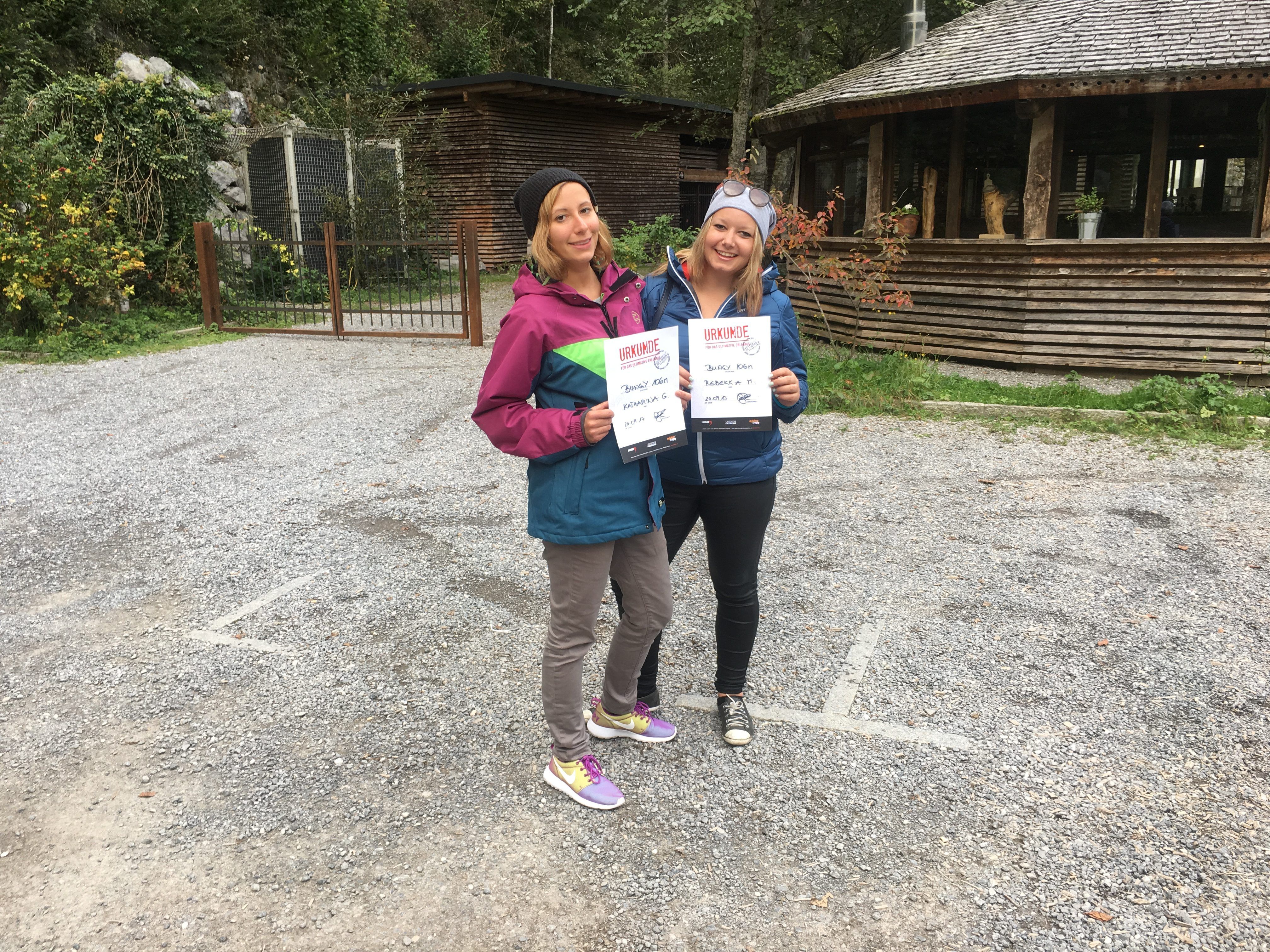 Die Gewinnerinnen im HIGH 5 Outdoorcenter in Lingenau. Die Gewinnerinnen im HIGH 5 Outdoorcenter in Lingenau.